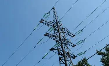 Почти 270 км электросетей реконструируют в Алматы в 2026 году