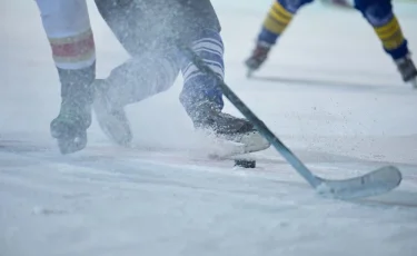 5 елден 200-ден астам жас хоккейші Almaty Nova Cup 2026 турнирінде бақ сынады