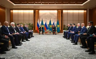 Президенты Казахстана и России провели переговоры в узком составе