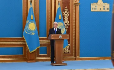 Ұлтына қорған болған ержүрек жауынгерлердің есімін ұрпақ жадында сақтауымыз керек — Президент