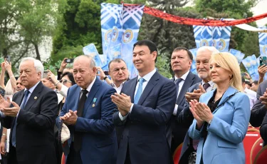 В Алматы отметили День единства народа Казахстана