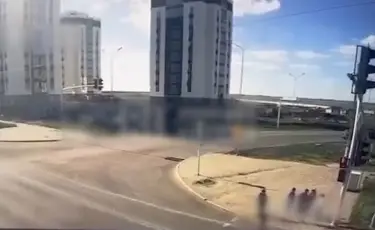 Астанада жасөспірім көлік астына түсіп, бірнеше метрге ұшып кеткен