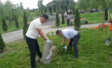 Более 7 тыс. человек приняли участие в общегородских субботниках в Алматы