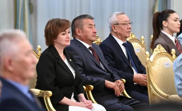 Глава государства акцентировал внимание на роли СМИ и общества в воспитании подрастающего поколения