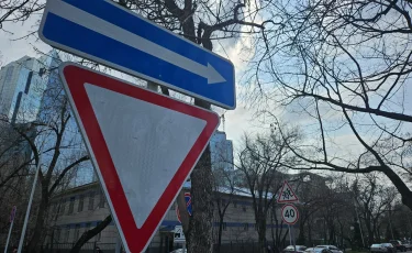 Алматыда Достық даңғылының, Зенков және Атамекен көшелерінің жекелеген учаскелерінде біржақты қозғалыс енгізіледі