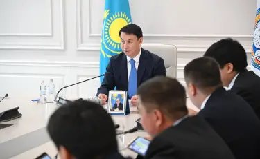 Дархан Сатыбалды поручил ускорить газификацию частного сектора и усилить работу по улучшению качества воздуха в Алматы