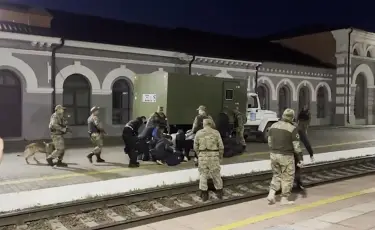 Іздеуде жүрген қылмыскер Ресейден елге экстрадицияланды