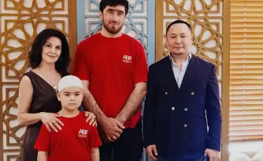 Алматыда дағыстандық донор мен кішкентай реципиенттің кездесуі өтті
