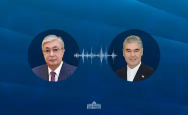 Касым-Жомарт Токаев поздравил Гурбангулы Бердымухамедова