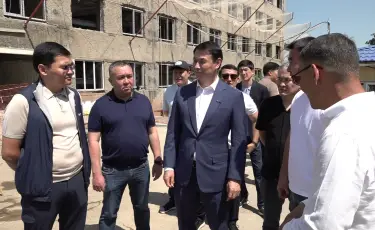 В микрорайоне Баганашыл продолжается реконструкция Центра поддержки детей