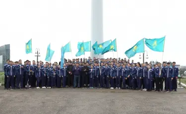 Алматыда жаңа Конституцияның күшіне енуіне орай Ту көтеру рәсімі өтті