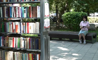 Книги в движении: буккроссинг набирает популярность в Алматы