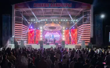 Фестиваль, концерты и обновленный пляж: чем удивляет Алаколь этим летом