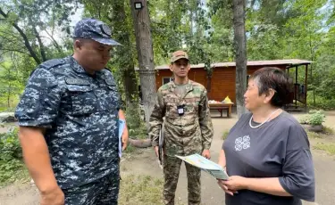 "Таза Қазақстан": полицейские проводят экологические рейды в местах отдыха в области Жетысу