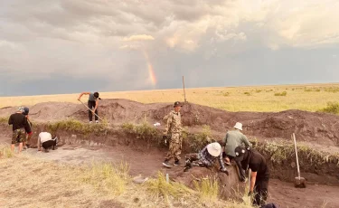 Казахстанские ученые обнаружили редкие захоронения эпохи неолита