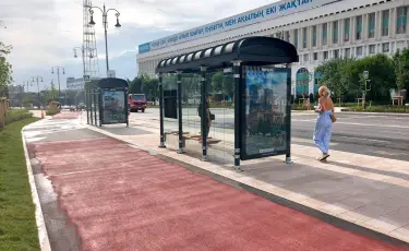 В Алматы запустили новую остановку на площади Республики