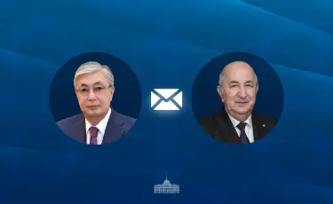 Глава государства направил поздравительную телеграмму Президенту Алжира