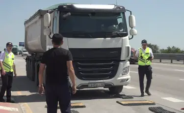 Алматыда ауыр жүк көліктеріне бақылау күшейтілді