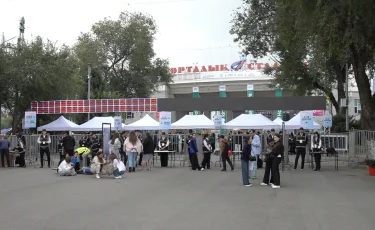 Канье Уэст объяснил перенос концерта в Алматы погодой