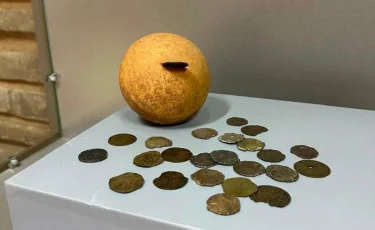 Қарахан дәуіріне жататын нумизматикалық жәдігерлер таныстырылды
