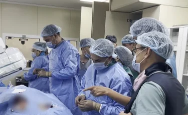 Инновационная операция на сосудах: врачи Алматы применили новую технологию