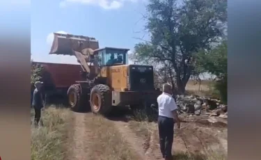 В Актобе полицейские наказали руководство одной из больниц за стихийную свалку