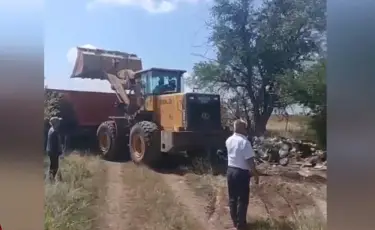 В Актобе полицейские наказали руководство одной из больниц за стихийную свалку