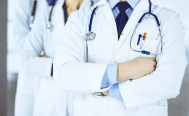 Балаларды медициналық тексеру цифрландырылады: нәтижесі ата-аналарға қосымшада қолжетімді болады