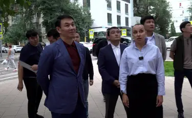 Дархан Сатыбалды қаладағы жаңартылған нысандар мен мектеп құрылысын тексерді