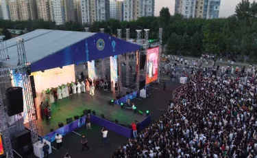 Almaty Summer Fest: наследие Абая объединило тысячи зрителей