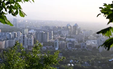 Алматыда құрылыс компанияларына бақылау күшейтілді: төрт компания лицензиясынан айырылды, тағы 350 компания лицензиясының қолданылуы тоқтатылды