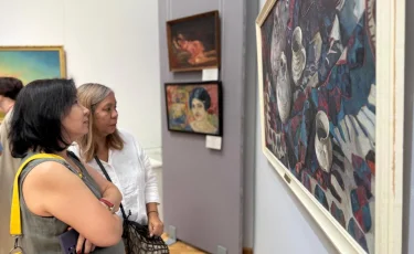 Алматыдағы Әбілхан Қастеев музейінде «Армения палитрасы» көрмесі ашылды