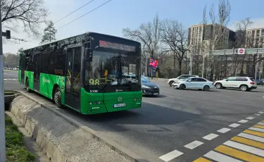 На концерт YE в Алматы запустят 60 бесплатных шаттлов: как будут работать транспорт и перекрытия