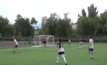 В Ауэзовском районе в день выборов прошел праздник спорта