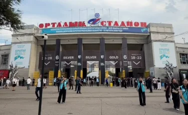 Алматының Орталық стадионында Канье Уэсттің концертіне қызу дайындық жүріп жатыр
