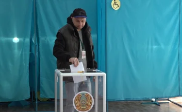 Молодежь Алматы активно поддерживает предстоящие выборы в Курултай
