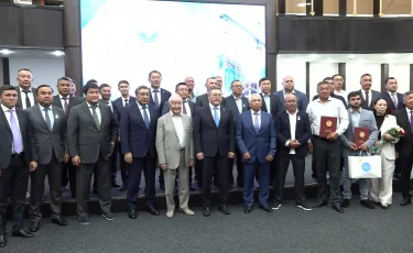 Алматы облысында кәсіби мереке қарсаңында бір топ құрылысшы марапатталды