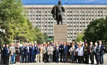 Связь поколений: в Satbayev University встретились со старейшинами университета