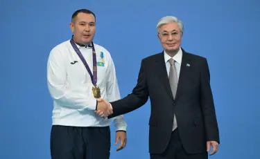 Президент бір топ спортшыны мемлекеттік наградамен марапаттау туралы Жарлыққа қол қойды