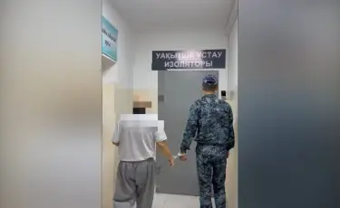Түркістанда қанды қылмыс: күйеуі пышақтаған келіншек көз жұмды