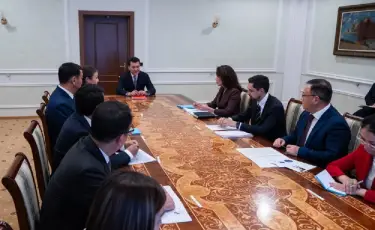 Ерлан Карин поручил усовершенствовать работу региональных контакт-центров