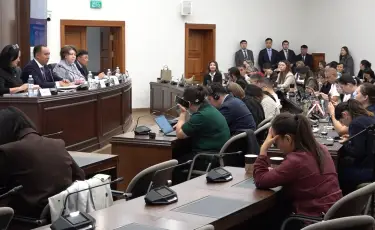 Құрылтай үш жылдың бюджетін талқылады