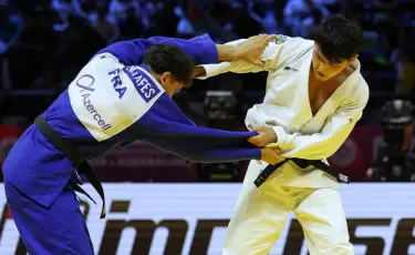 Дзюдодан Қазақстан командасы әлем чемпионатында Франциямен кездесті