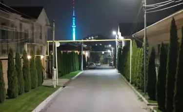 Огни большого города: где в Алматы освещают улицы и пешеходные зоны