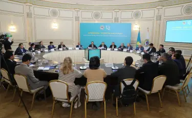 Декларациядан тәуелсіздікке дейін: Алматыда Қазақстанның тарихи даму жолы талқыланды