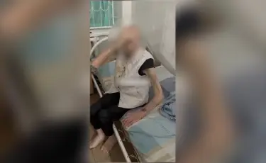 Үш жыл ешкім іздемеген: Жамбыл облысында құжаты жоқ әйел аурухананы паналап жүр