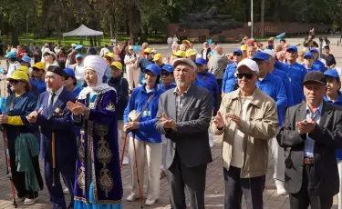 Алматыда Халықаралық қарттар күніне арналған «Алтын күз – 2026» фестивалі өтті