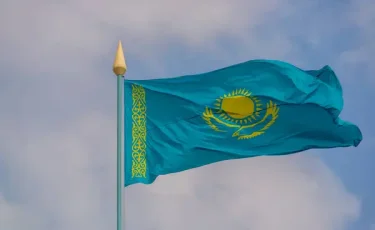 Премьер-министр поздравил казахстанцев с Днем Республики