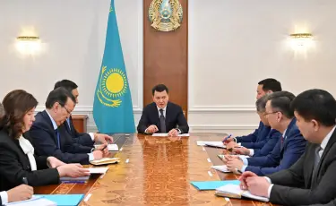 Ерлан Қарин Президент Жолдауын іске асырудың үш негізгі міндетін атады
