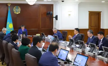Олжас Бектенов провел заседание Координационного совета по сотрудничеству с МФО